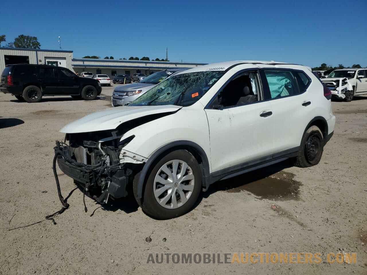 5N1AT2MT4HC841112 NISSAN ROGUE 2017