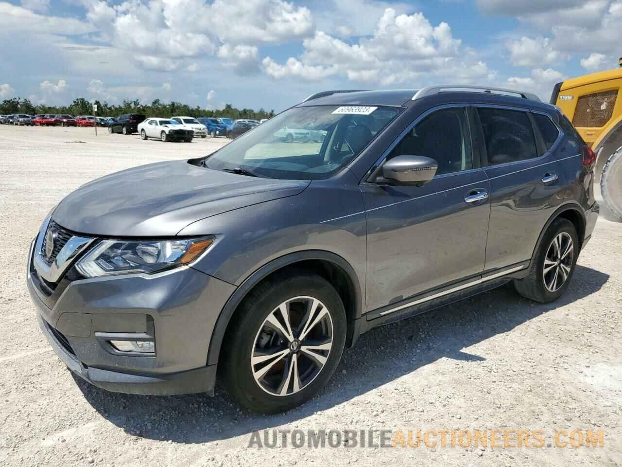 5N1AT2MT4JC800615 NISSAN ROGUE 2018