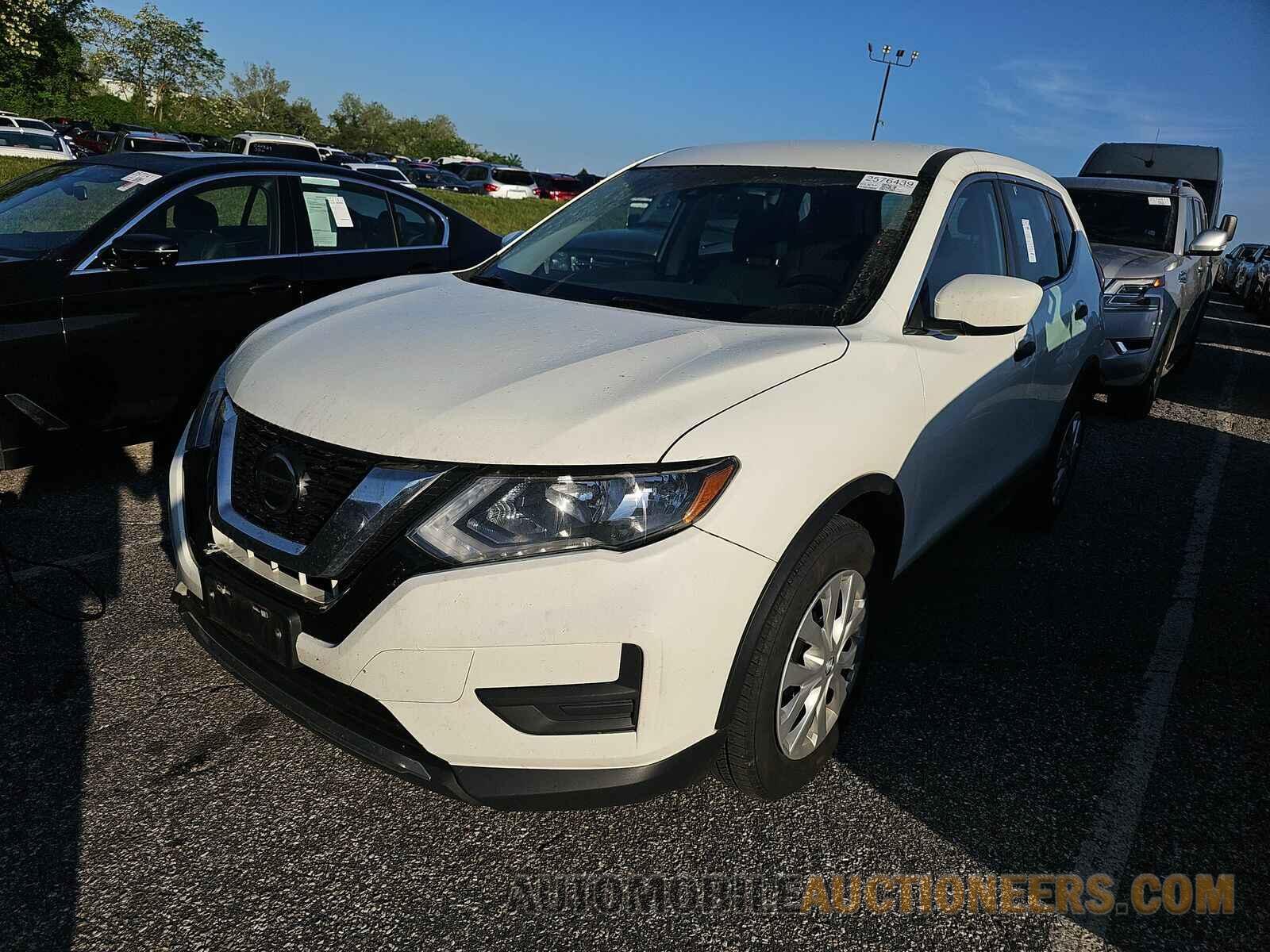 5N1AT2MT5LC813831 Nissan Rogue 2020