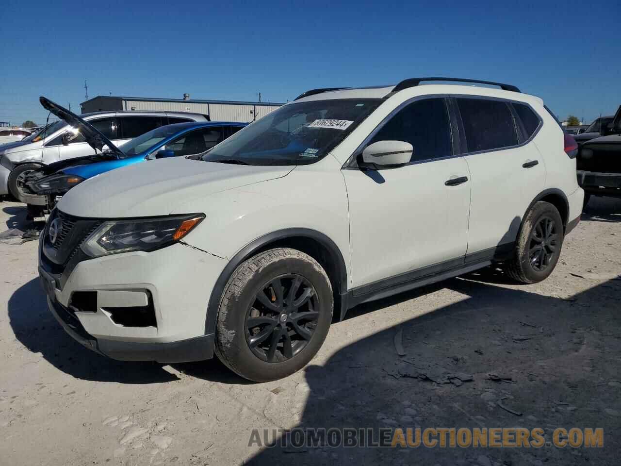 5N1AT2MT6HC771077 NISSAN ROGUE 2017