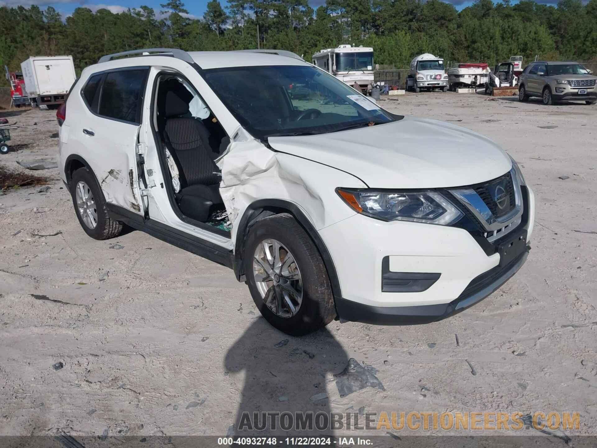 5N1AT2MT6HC885998 NISSAN ROGUE 2017