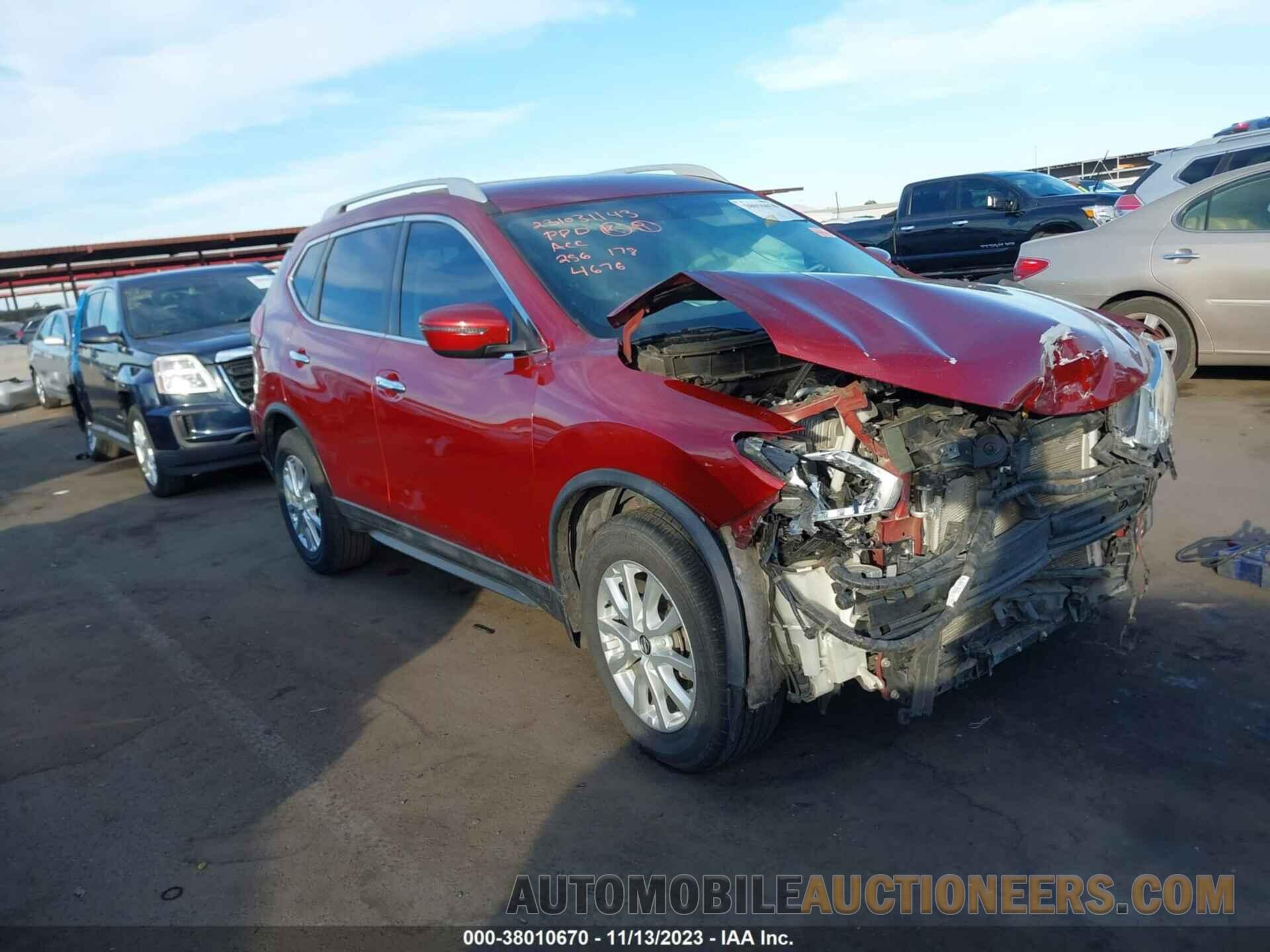 5N1AT2MT7JC764676 NISSAN ROGUE 2018