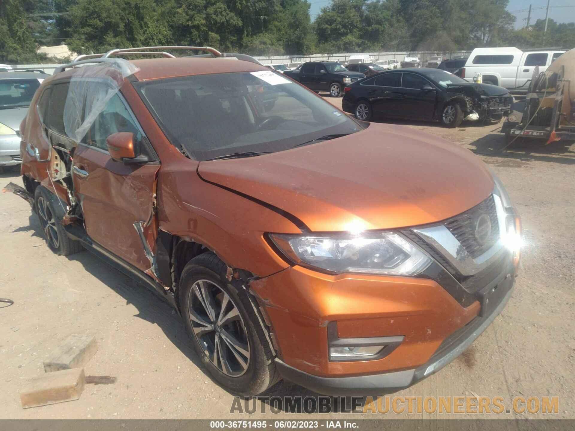 5N1AT2MT9JC801078 NISSAN ROGUE 2018