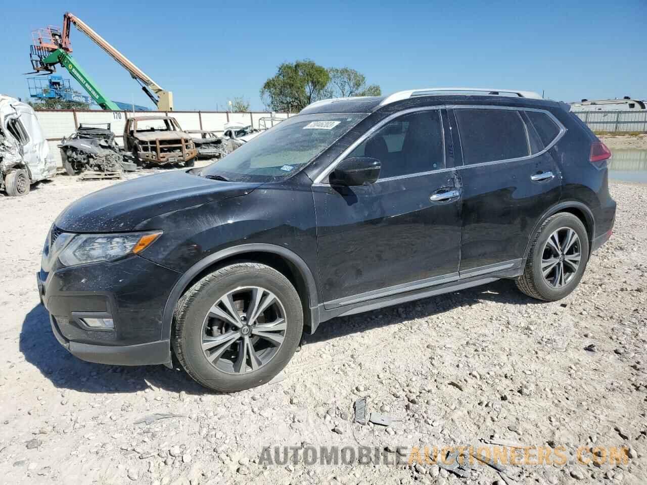 5N1AT2MTXJC807214 NISSAN ROGUE 2018