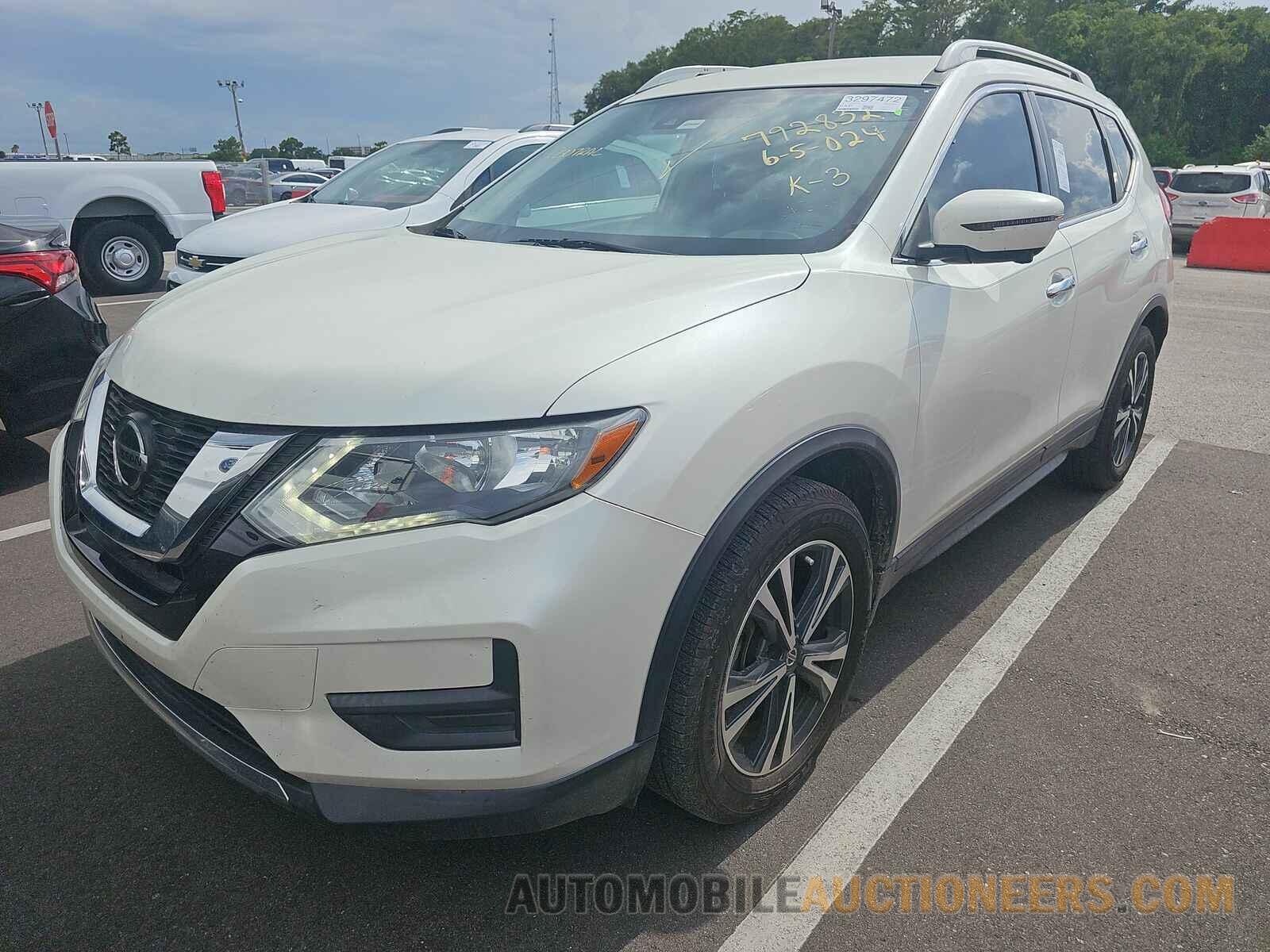 5N1AT2MTXLC792832 Nissan Rogue 2020