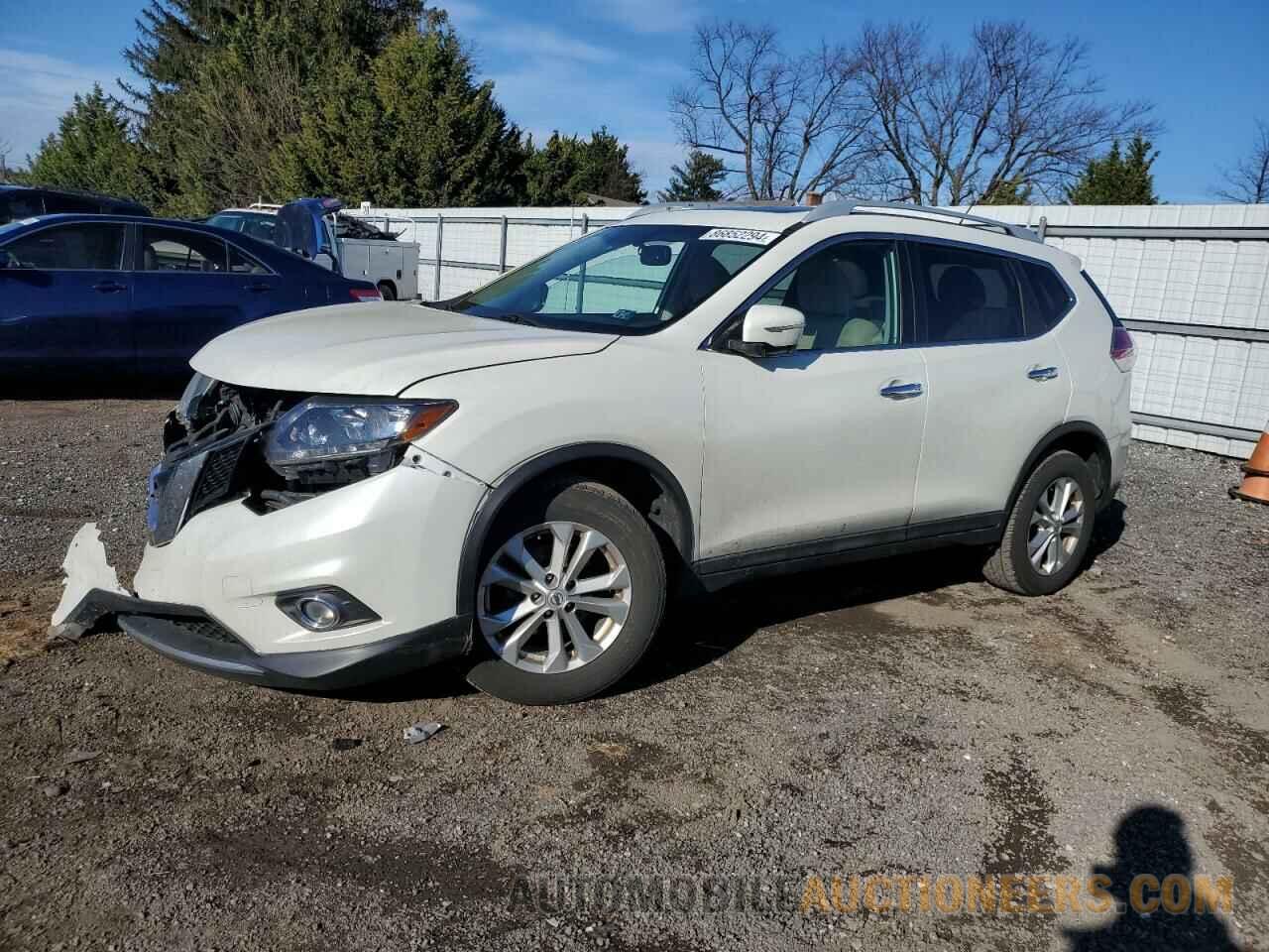 5N1AT2MV1FC892811 NISSAN ROGUE 2015