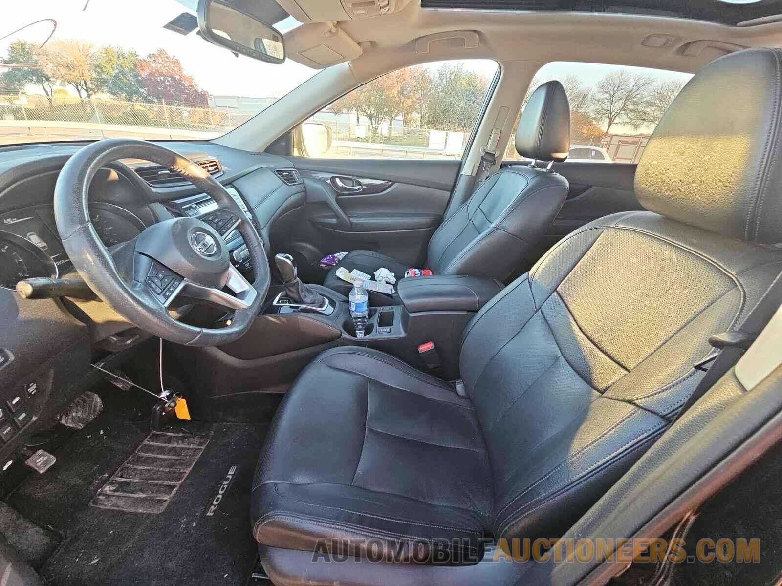 5N1AT2MV1HC754334 Nissan Rogue 2017