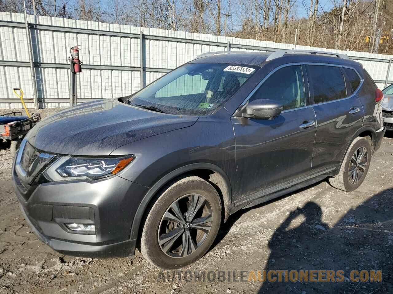 5N1AT2MV2HC776309 NISSAN ROGUE 2017