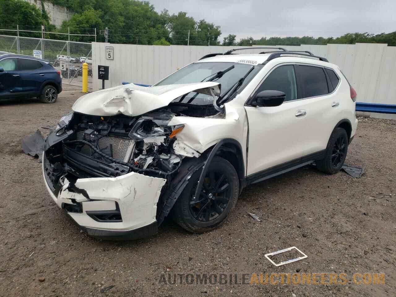 5N1AT2MV2JC725687 NISSAN ROGUE 2018