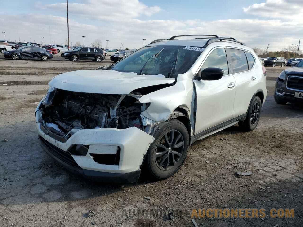 5N1AT2MV2JC743879 NISSAN ROGUE 2018