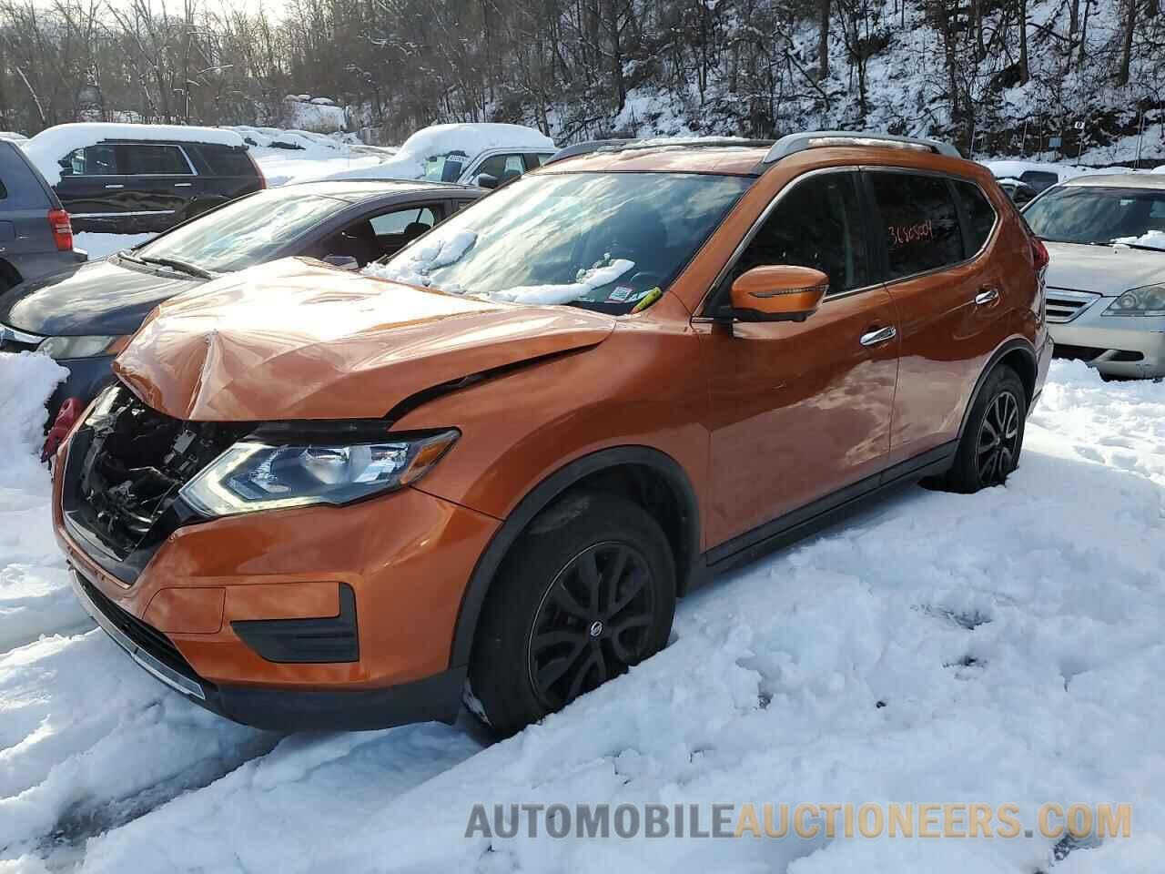 5N1AT2MV2JC758172 NISSAN ROGUE 2018