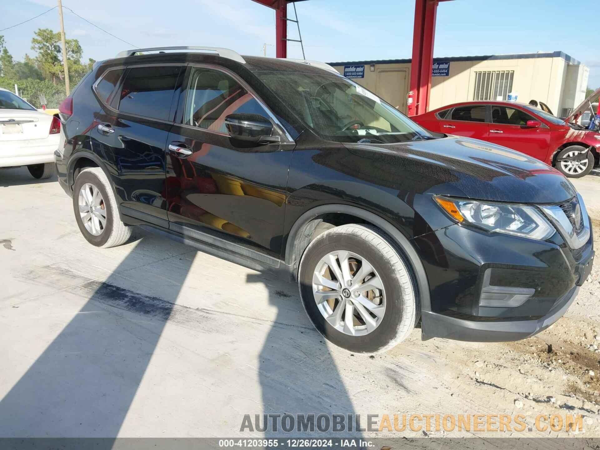 5N1AT2MV2JC814997 NISSAN ROGUE 2018