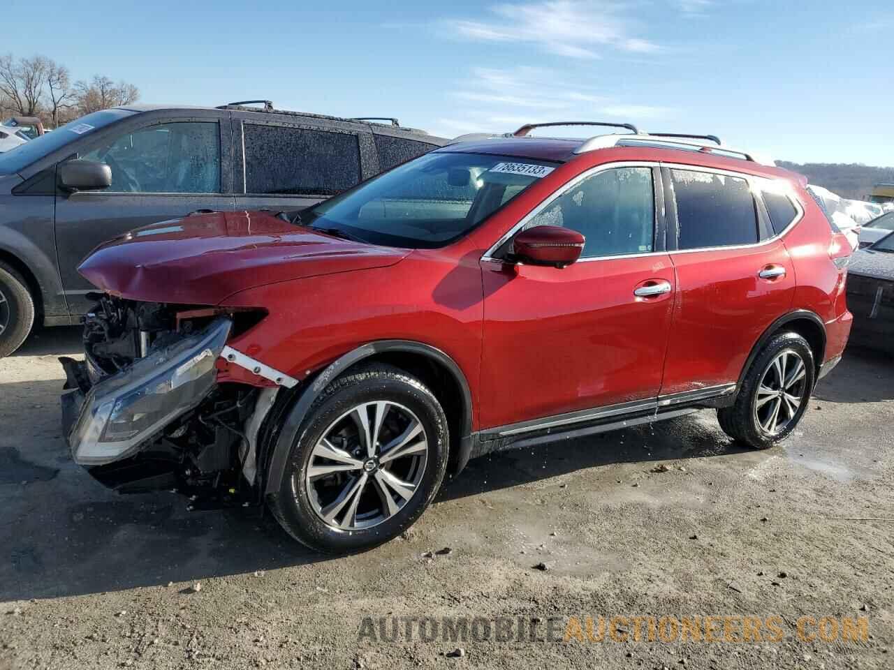 5N1AT2MV2JC815857 NISSAN ROGUE 2018