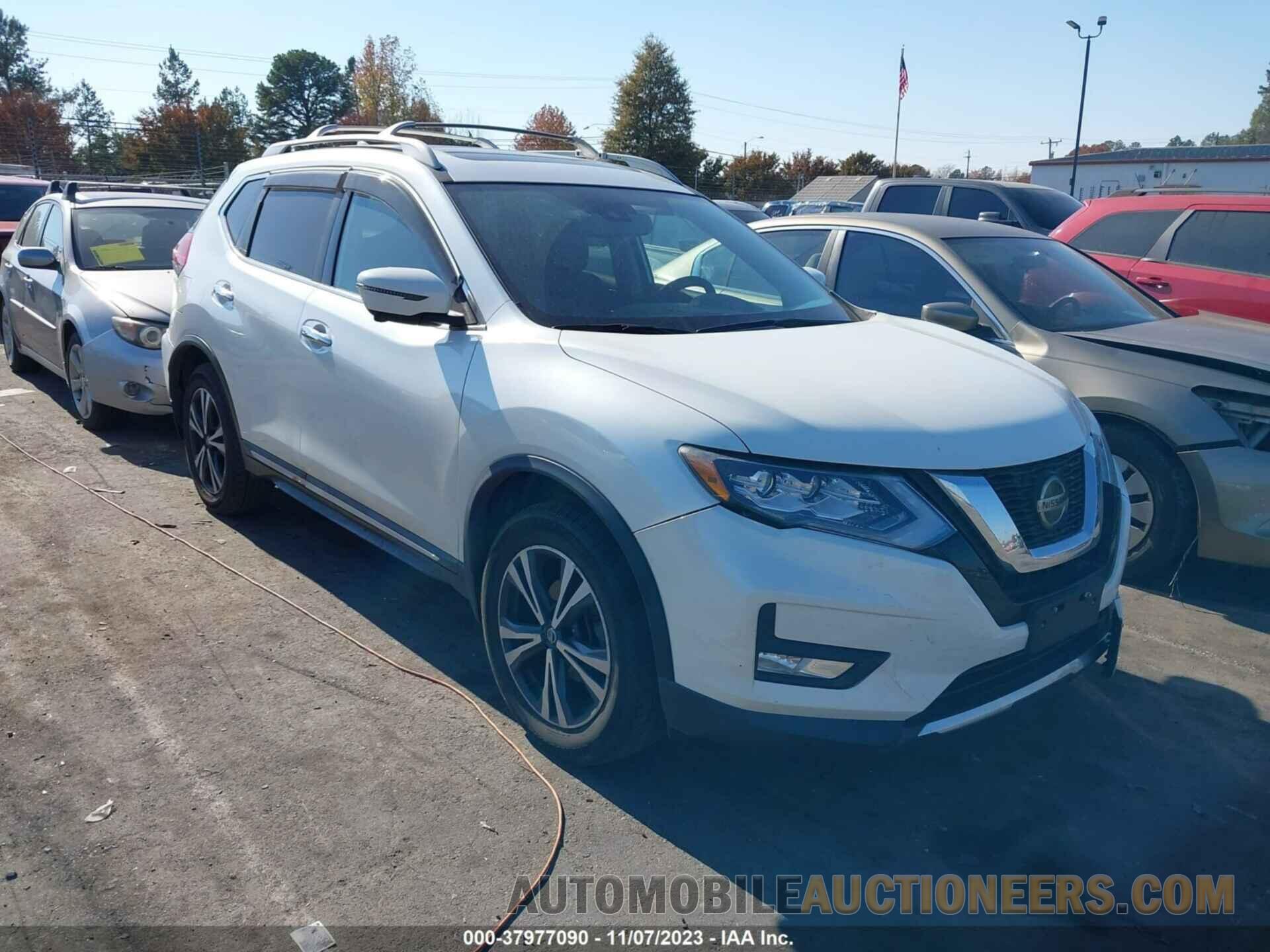 5N1AT2MV4JC822356 NISSAN ROGUE 2018