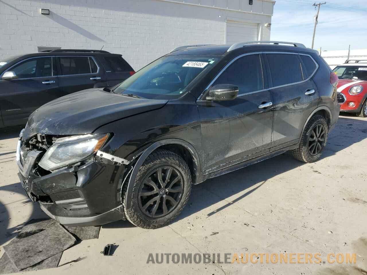 5N1AT2MV5JC808336 NISSAN ROGUE 2018