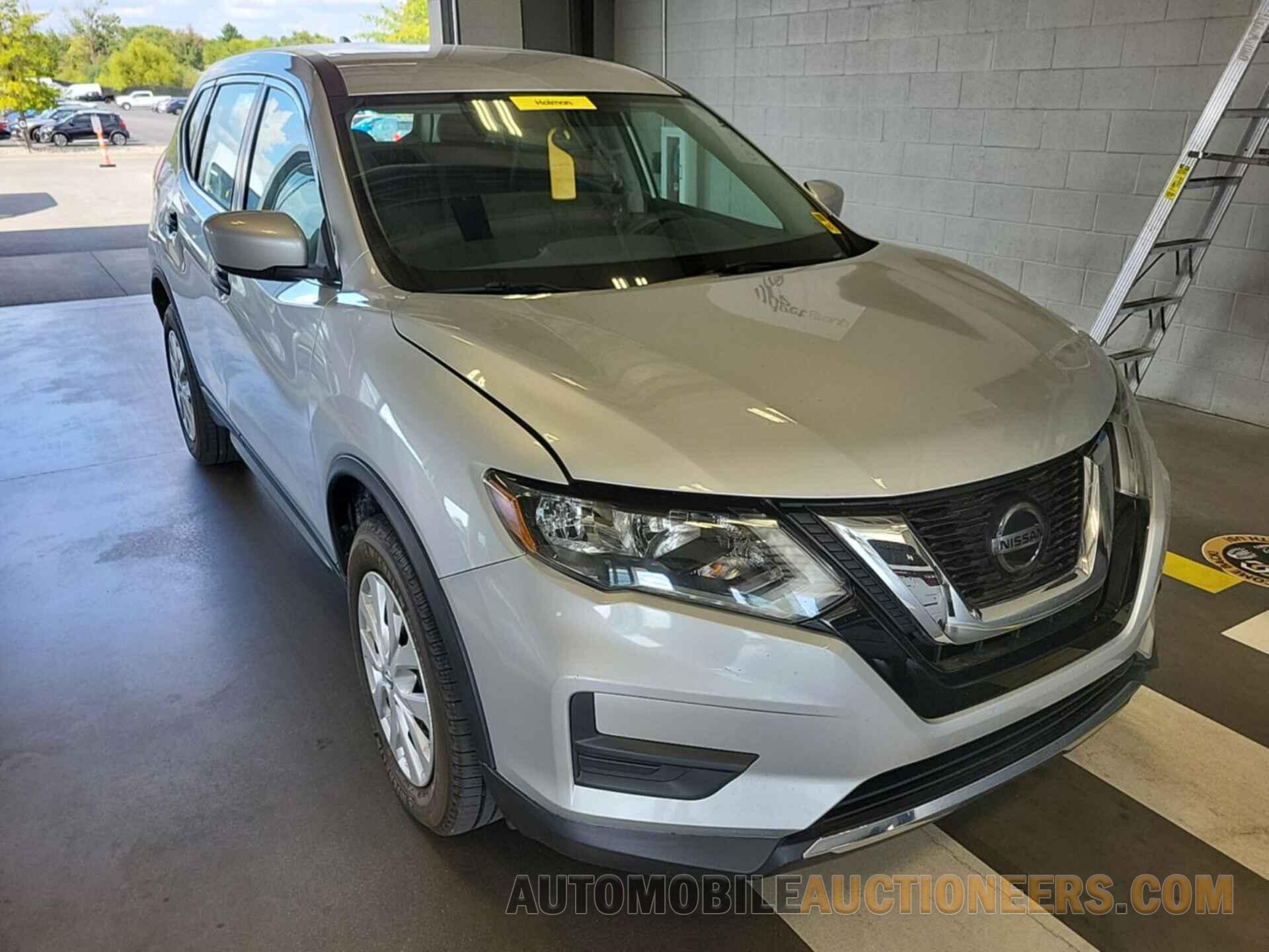 5N1AT2MV6JC775279 NISSAN ROGUE 2018