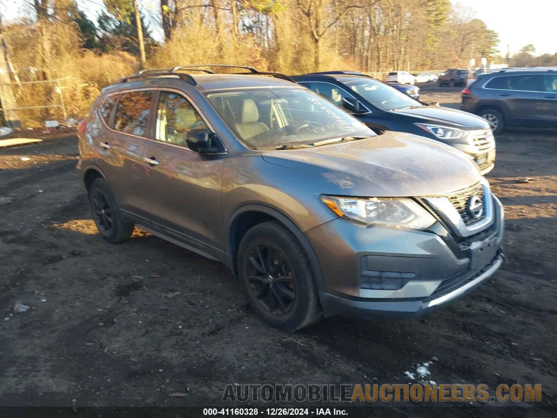 5N1AT2MV8HC820572 NISSAN ROGUE 2017