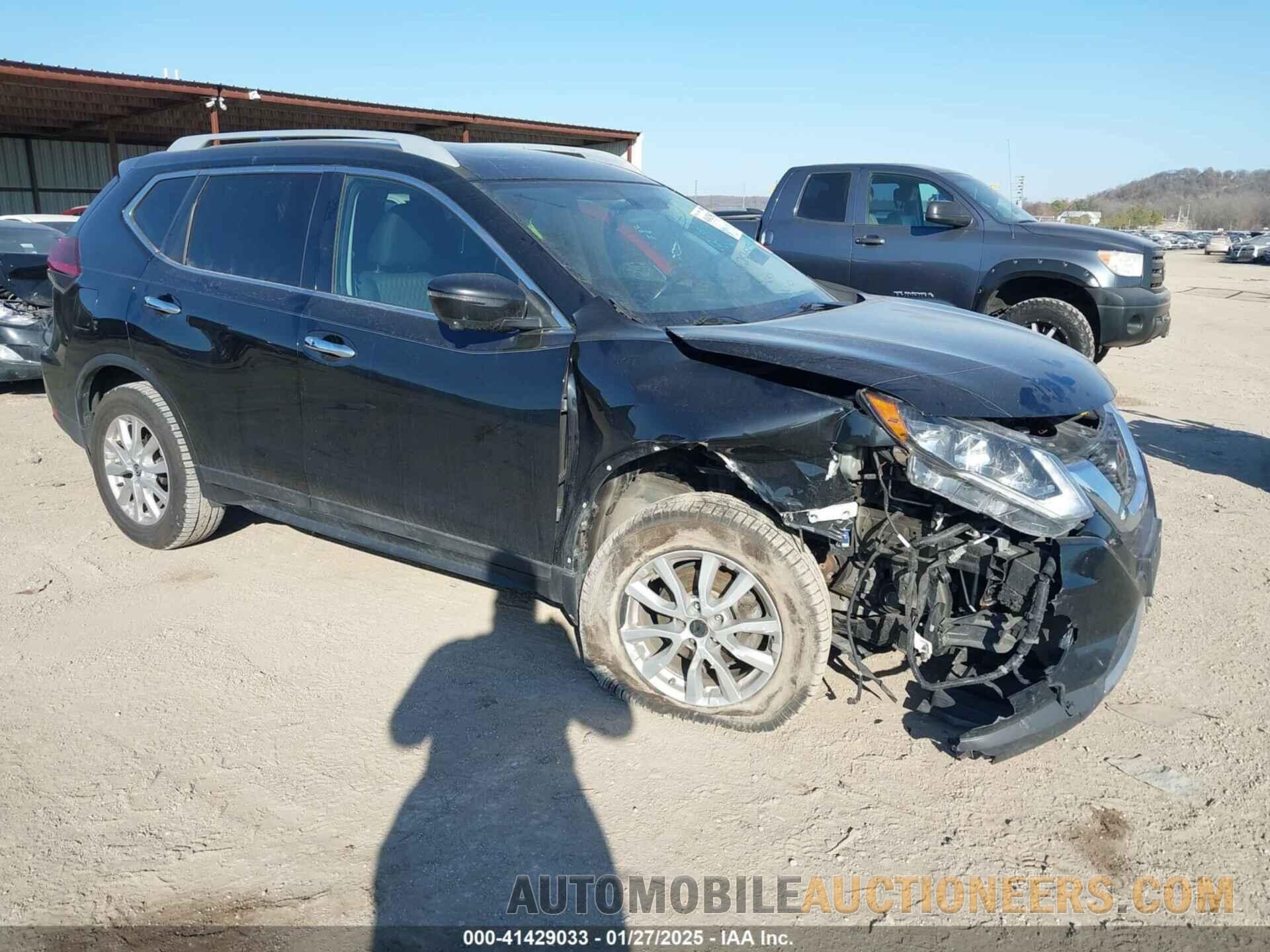 5N1AT2MV8JC756099 NISSAN ROGUE 2018