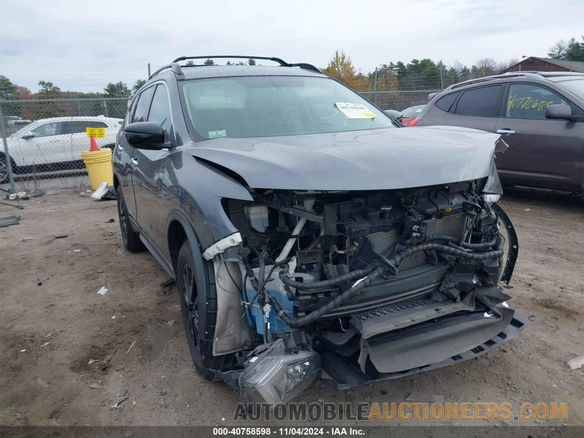 5N1AT2MV9JC752997 NISSAN ROGUE 2018