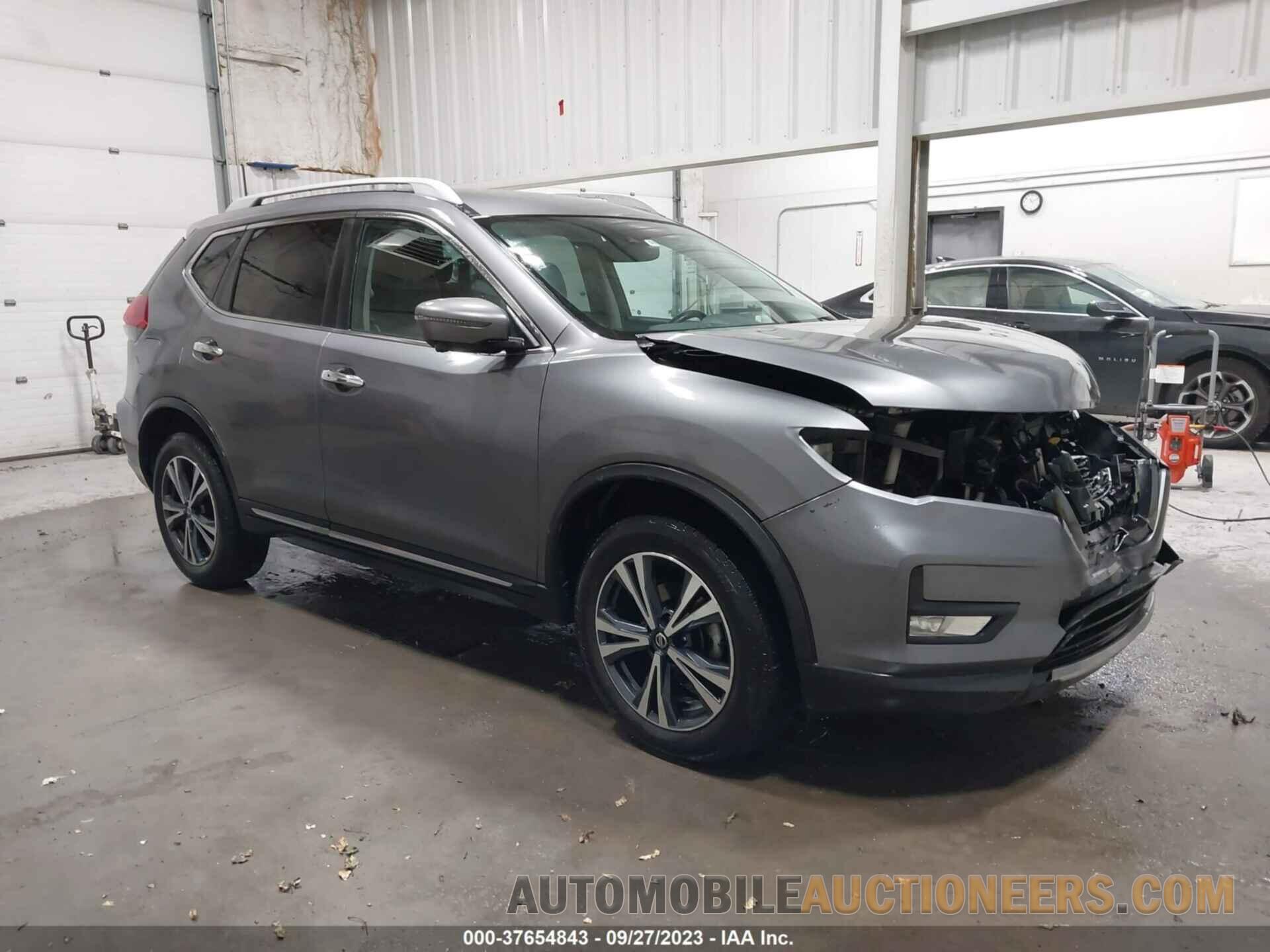 5N1AT2MV9JC786826 NISSAN ROGUE 2018