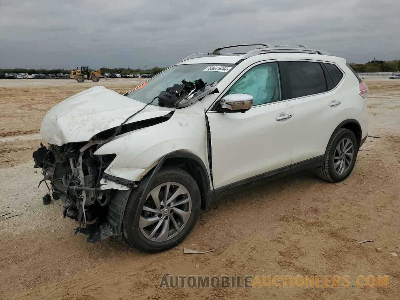 5N1AT2MVXFC814348 NISSAN ROGUE 2015