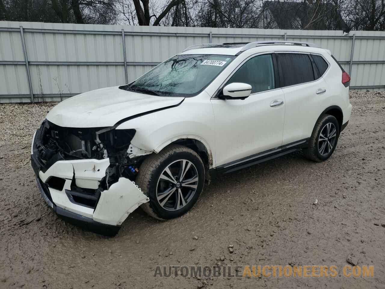 5N1AT2MVXHC882989 NISSAN ROGUE 2017