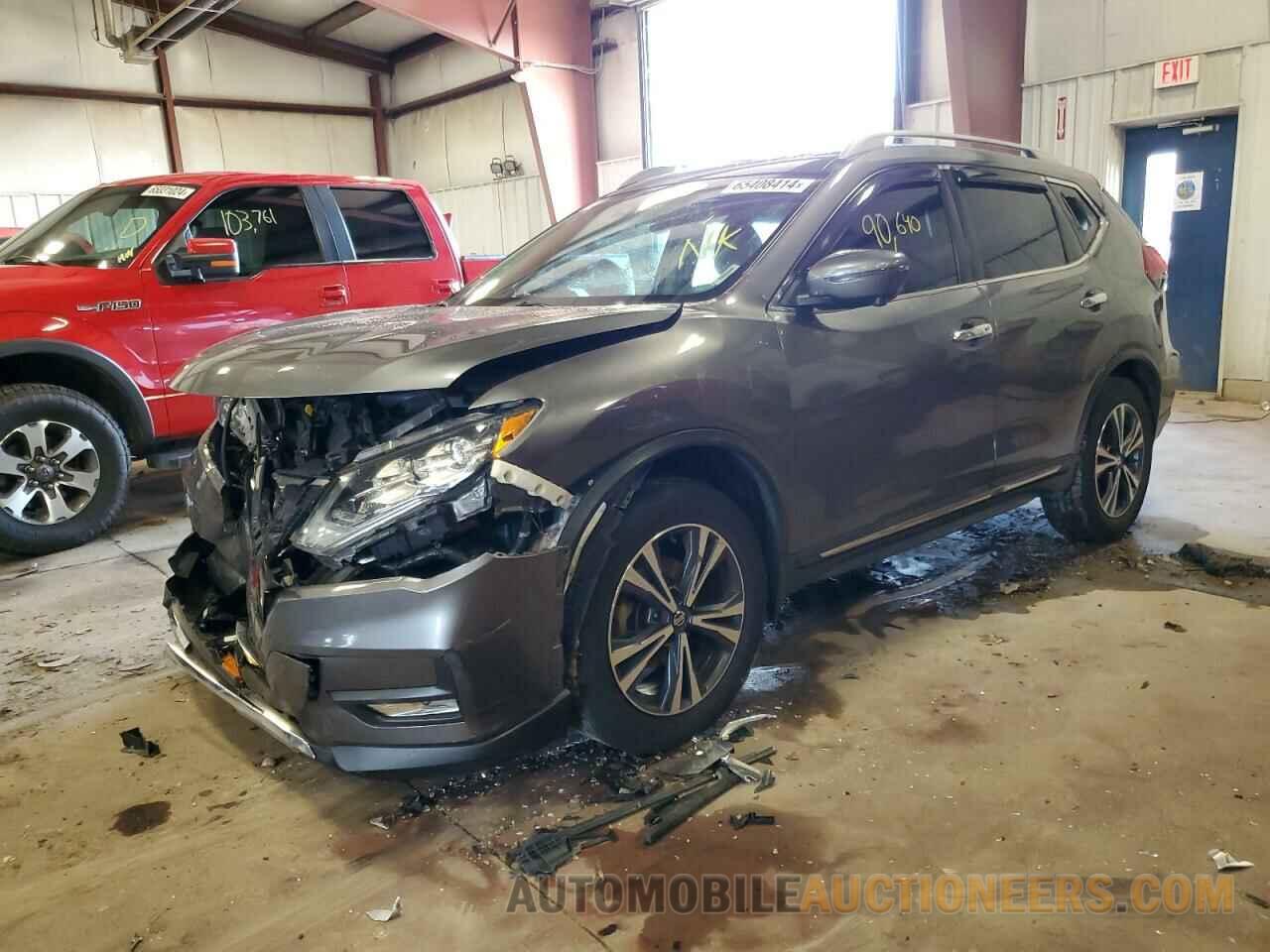 5N1AT2MVXJC810745 NISSAN ROGUE 2018