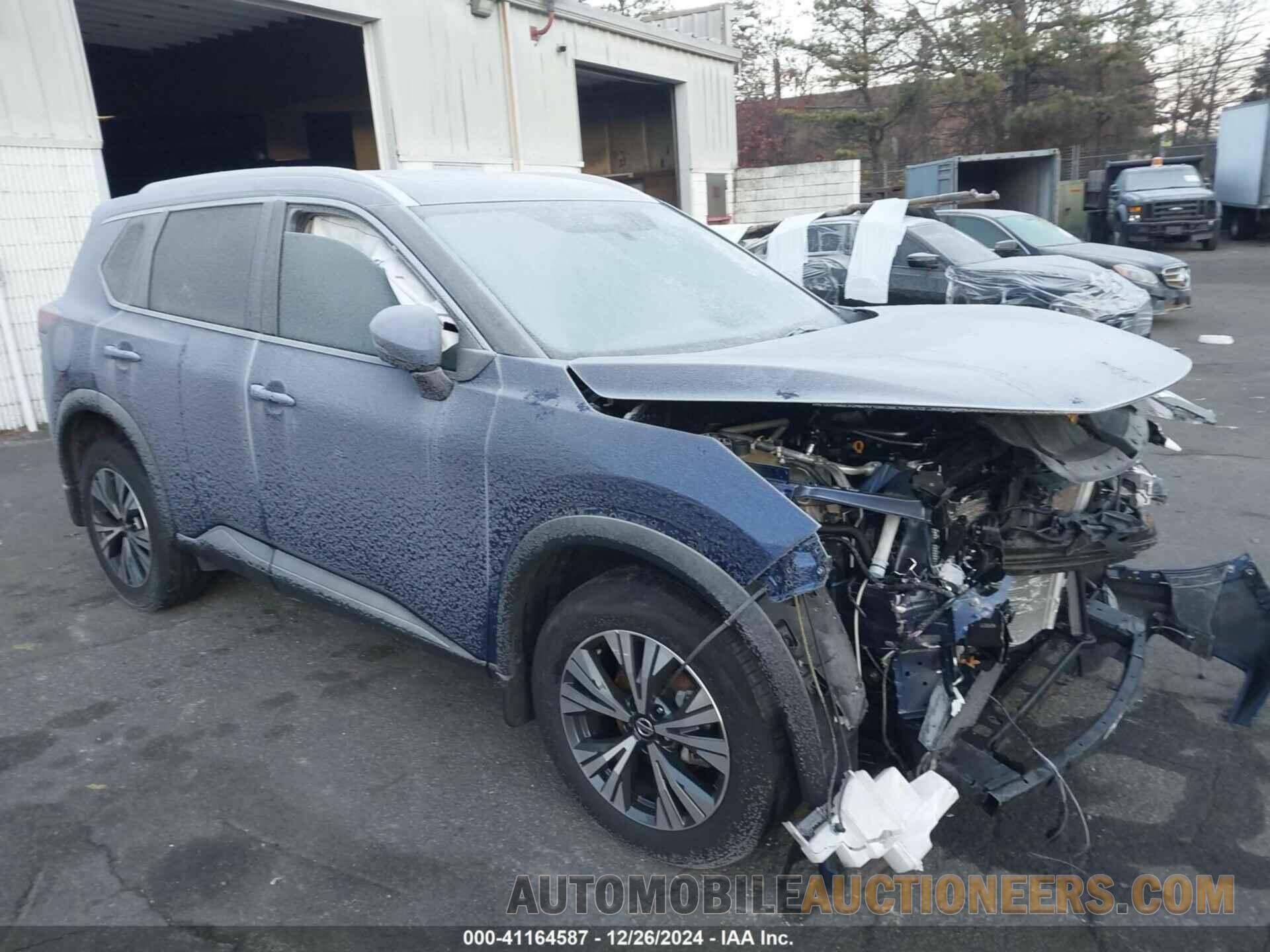 5N1AT3BB0MC757797 NISSAN ROGUE 2021