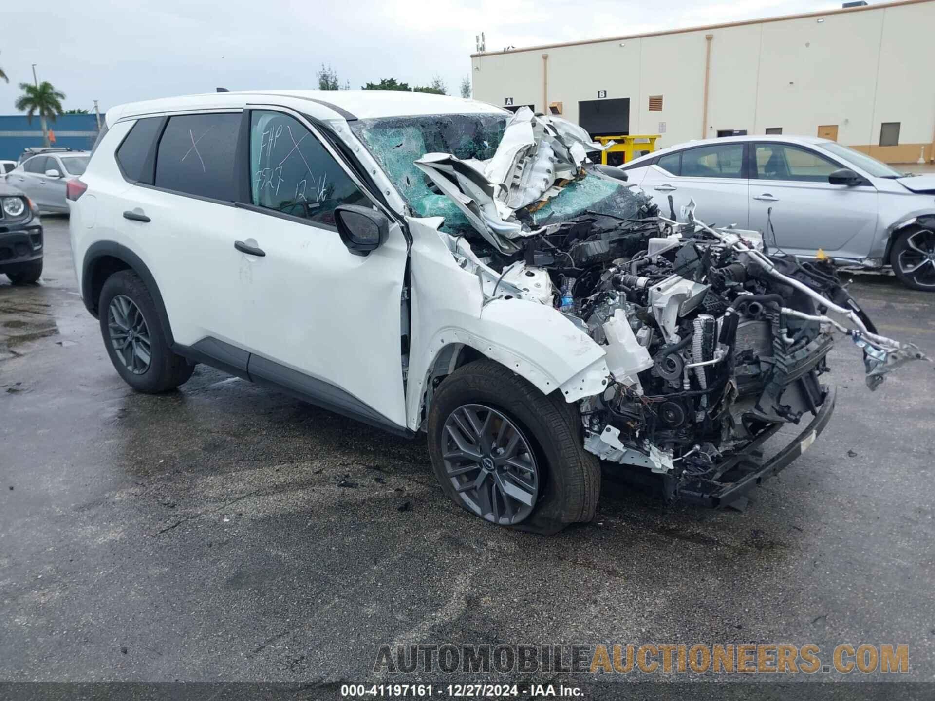 5N1BT3AA3RC677527 NISSAN ROGUE 2024