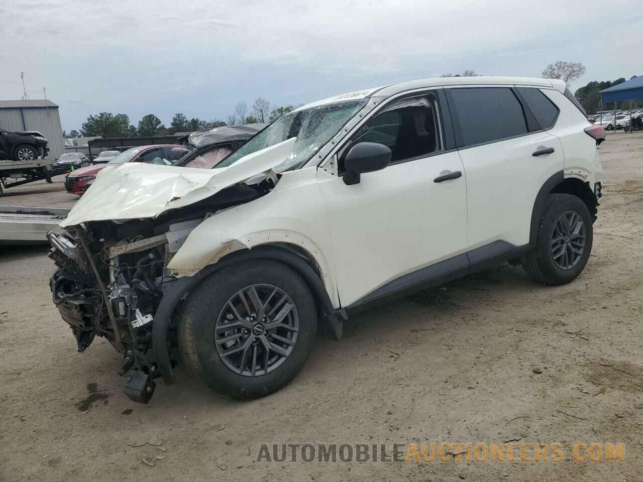 5N1BT3AA5PC811872 NISSAN ROGUE 2023