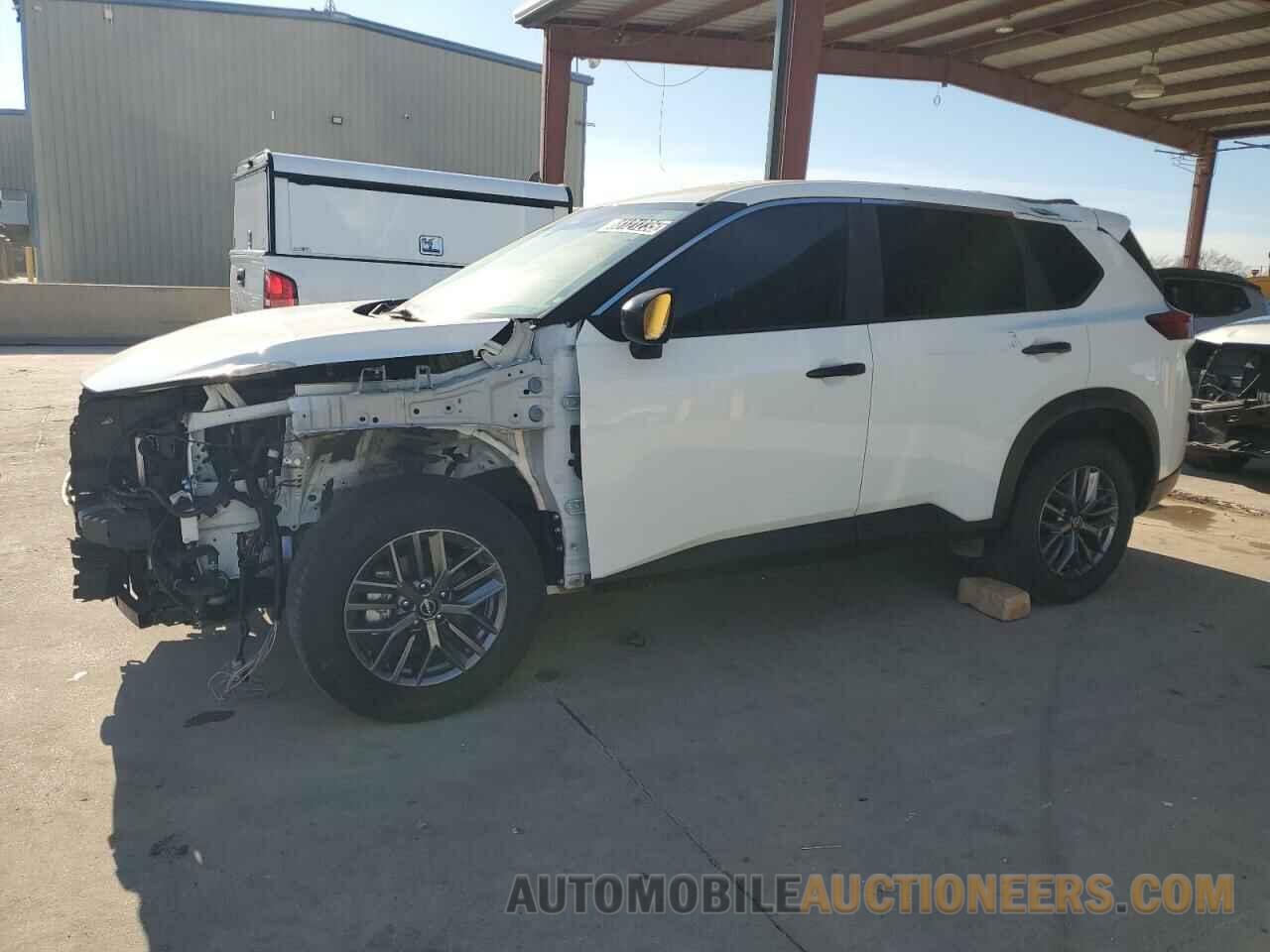 5N1BT3AA7RC695450 NISSAN ROGUE 2024