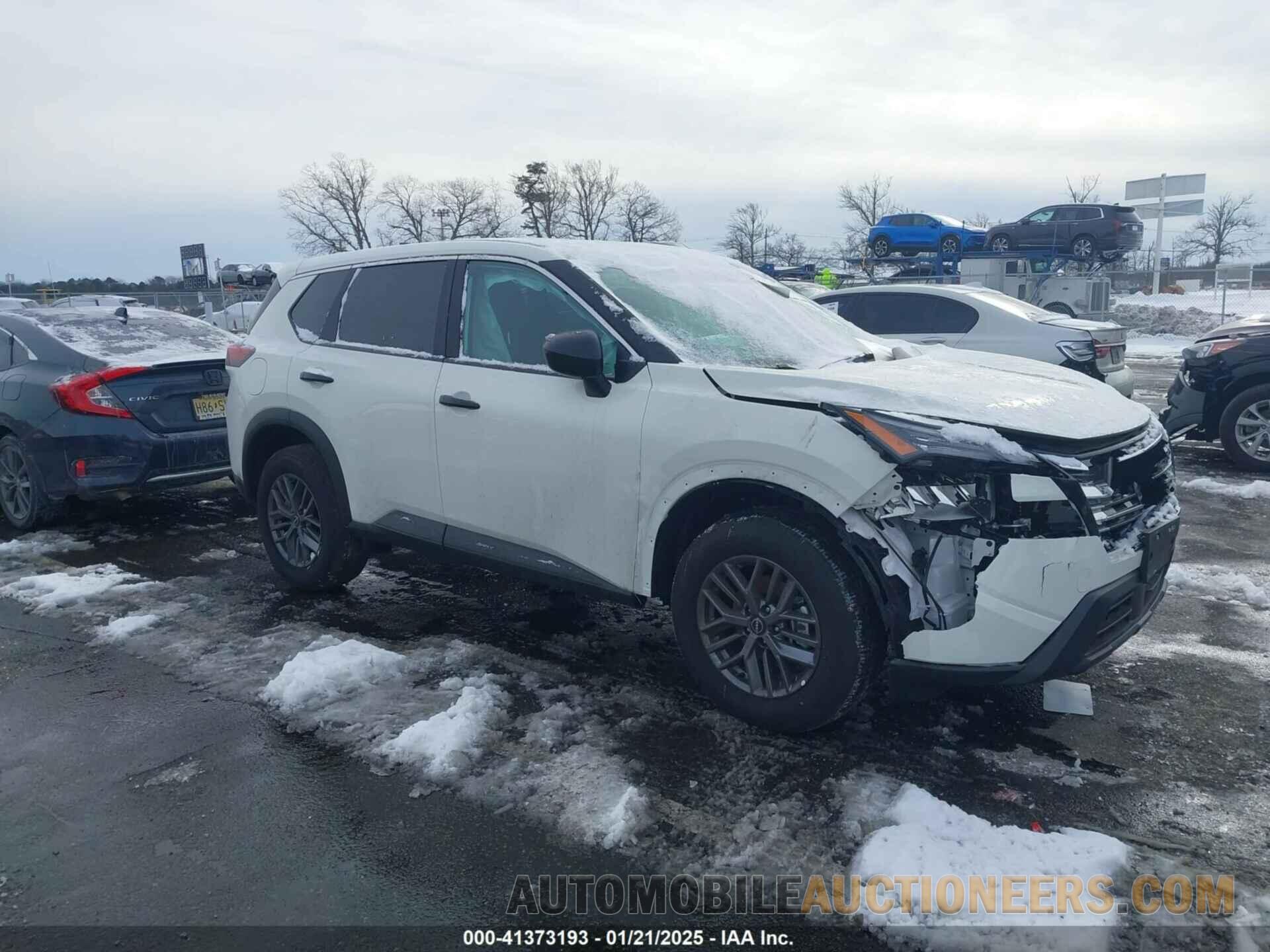 5N1BT3AB5RC701772 NISSAN ROGUE 2024