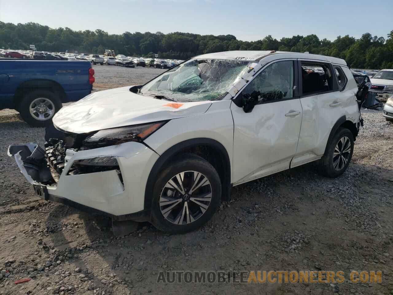 5N1BT3BA1NC697574 NISSAN ROGUE 2022