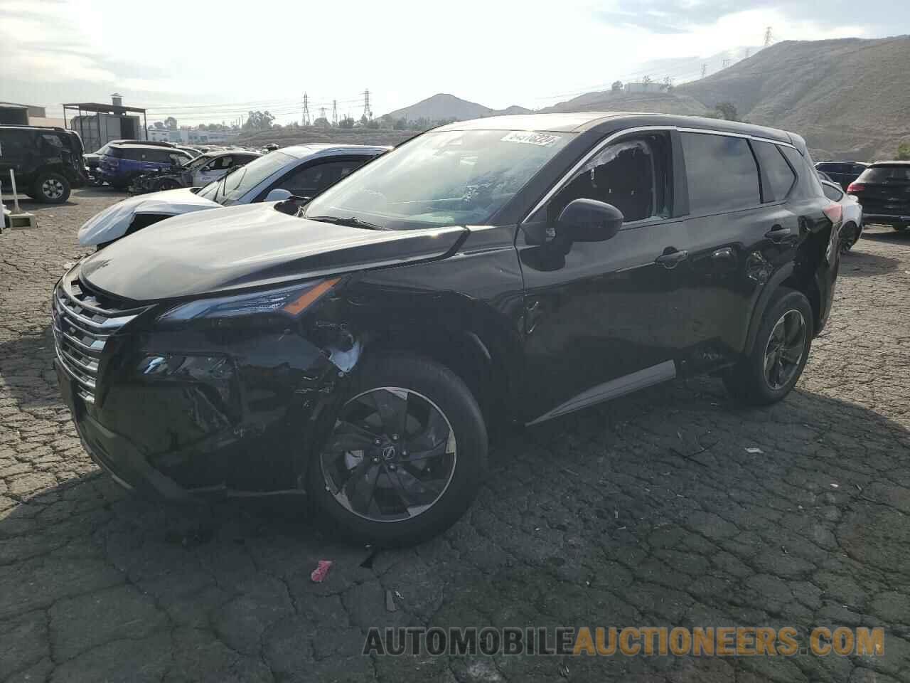 5N1BT3BA8SC766465 NISSAN ROGUE 2025