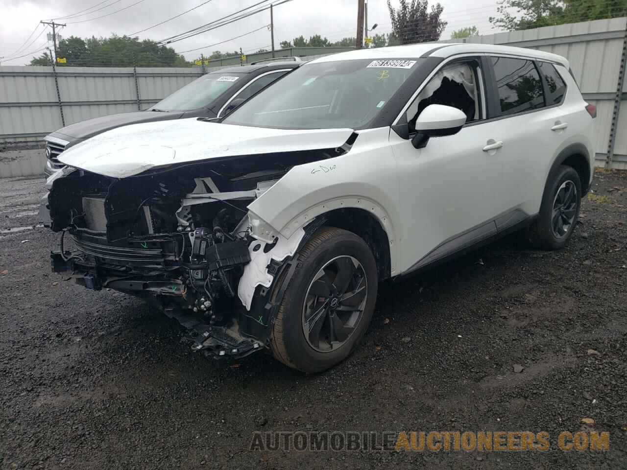 5N1BT3BB3RC677163 NISSAN ROGUE 2024