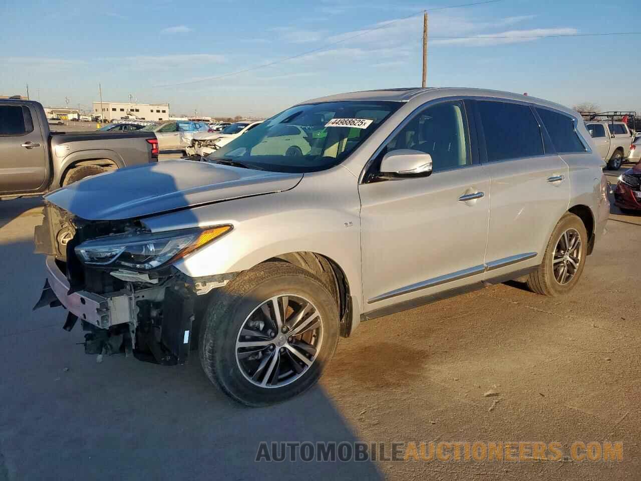 5N1DL0MN1KC556586 INFINITI QX60 2019