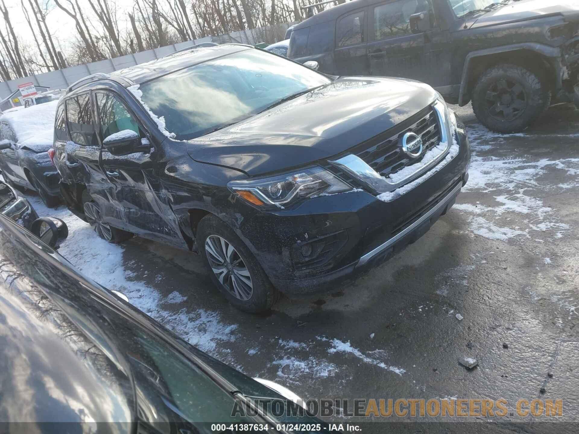 5N1DR2MM1HC675927 NISSAN PATHFINDER 2017