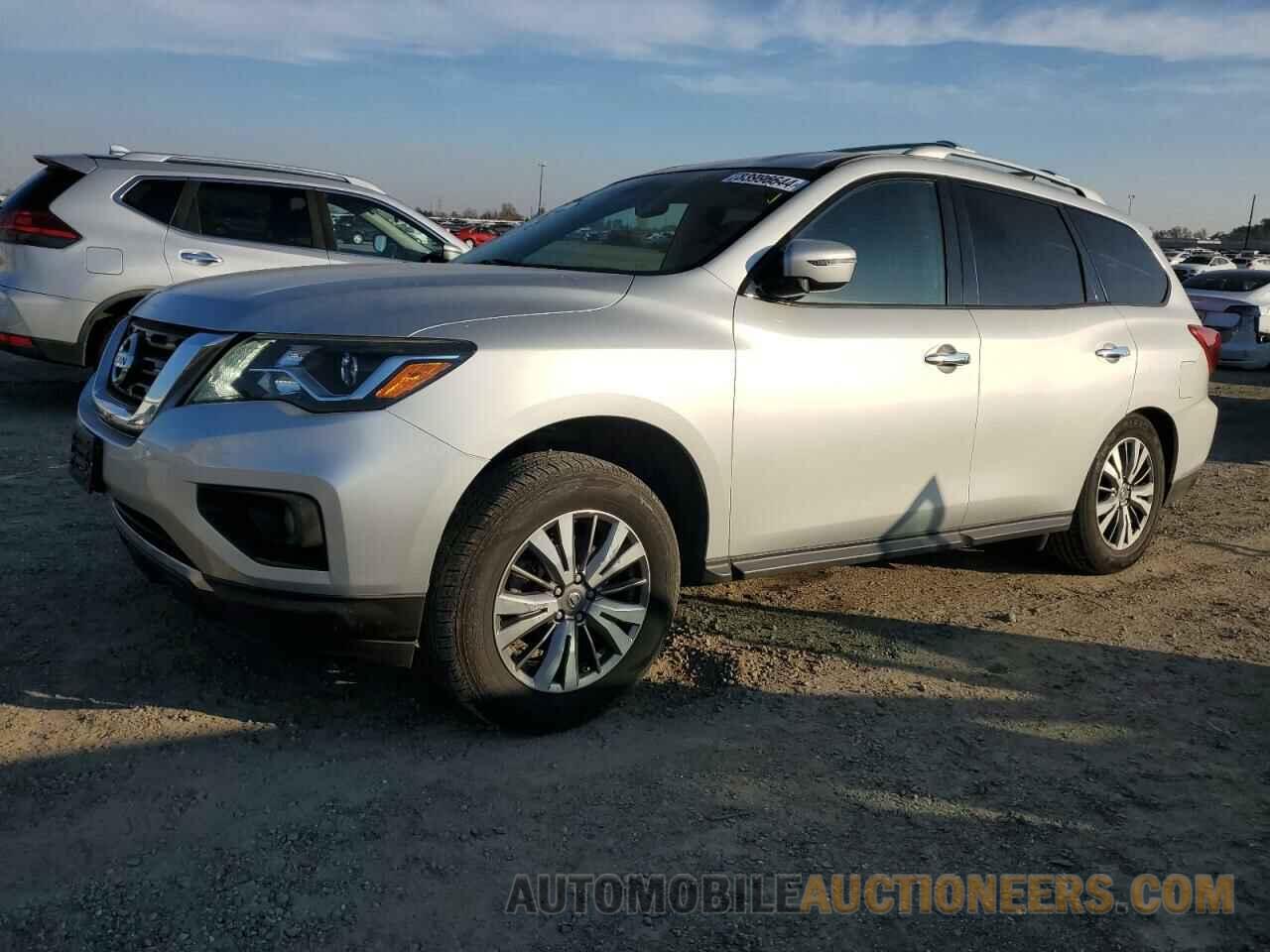 5N1DR2MM2JC618092 NISSAN PATHFINDER 2018