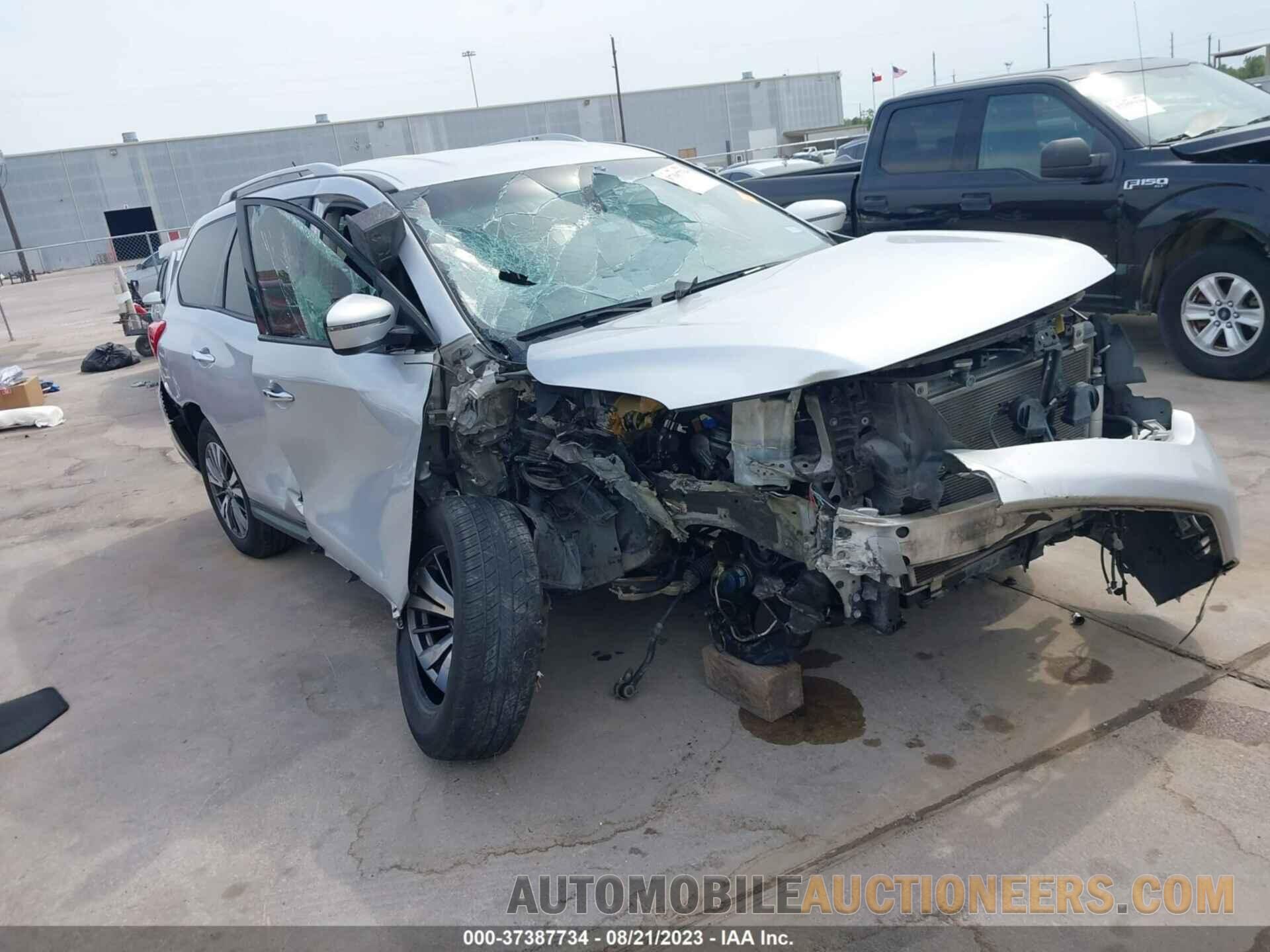 5N1DR2MM2JC625057 NISSAN PATHFINDER 2018