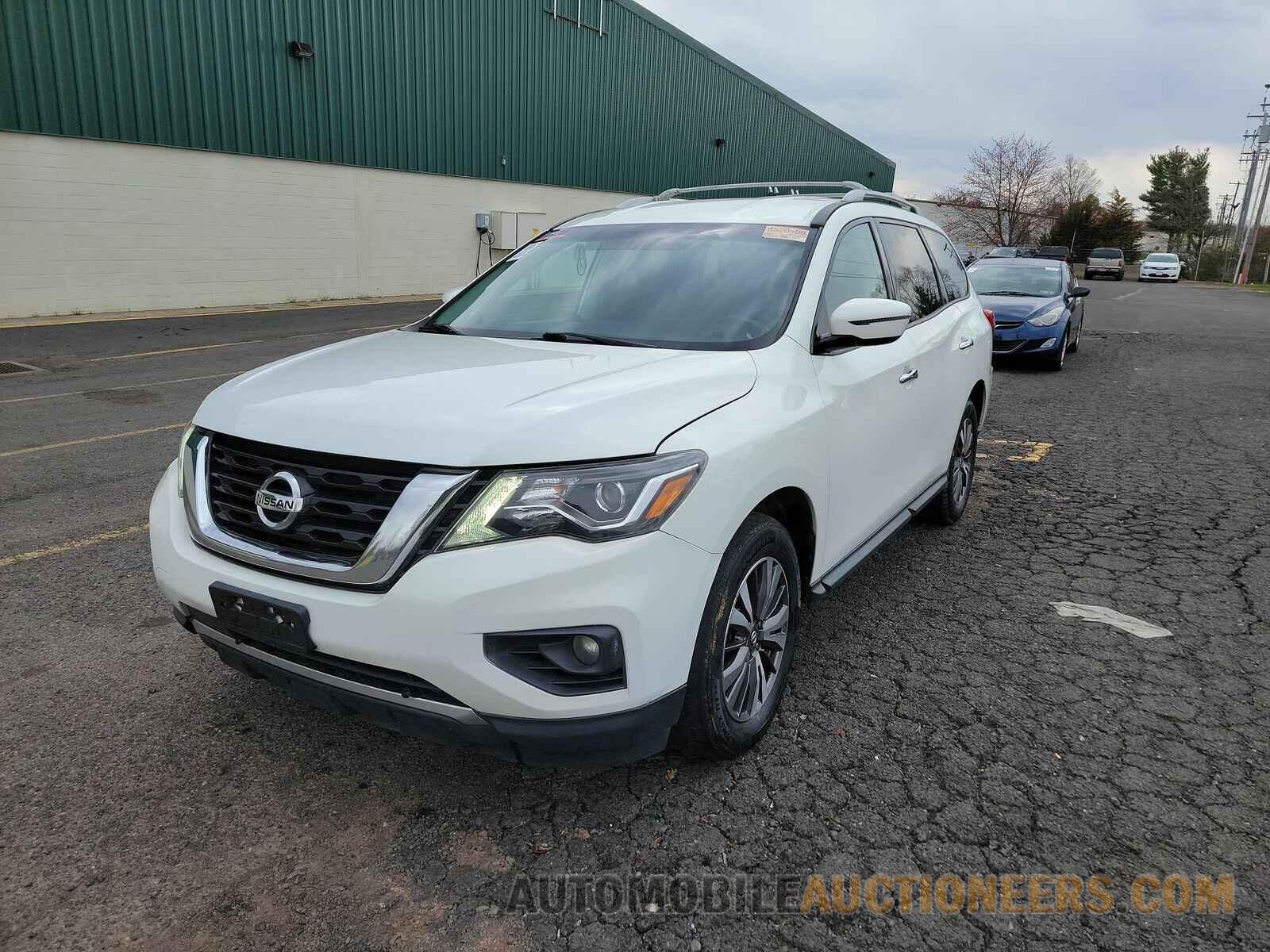 5N1DR2MM3HC646817 Nissan Pathfinder 2017