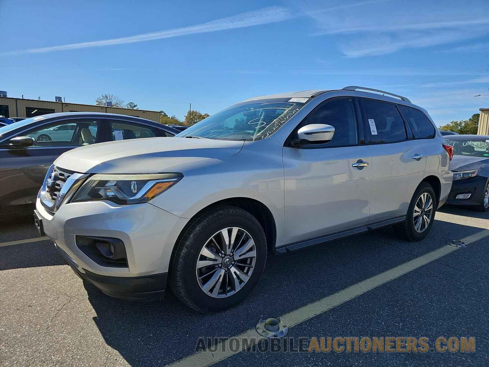 5N1DR2MM5HC625077 Nissan Pathfinder 2017