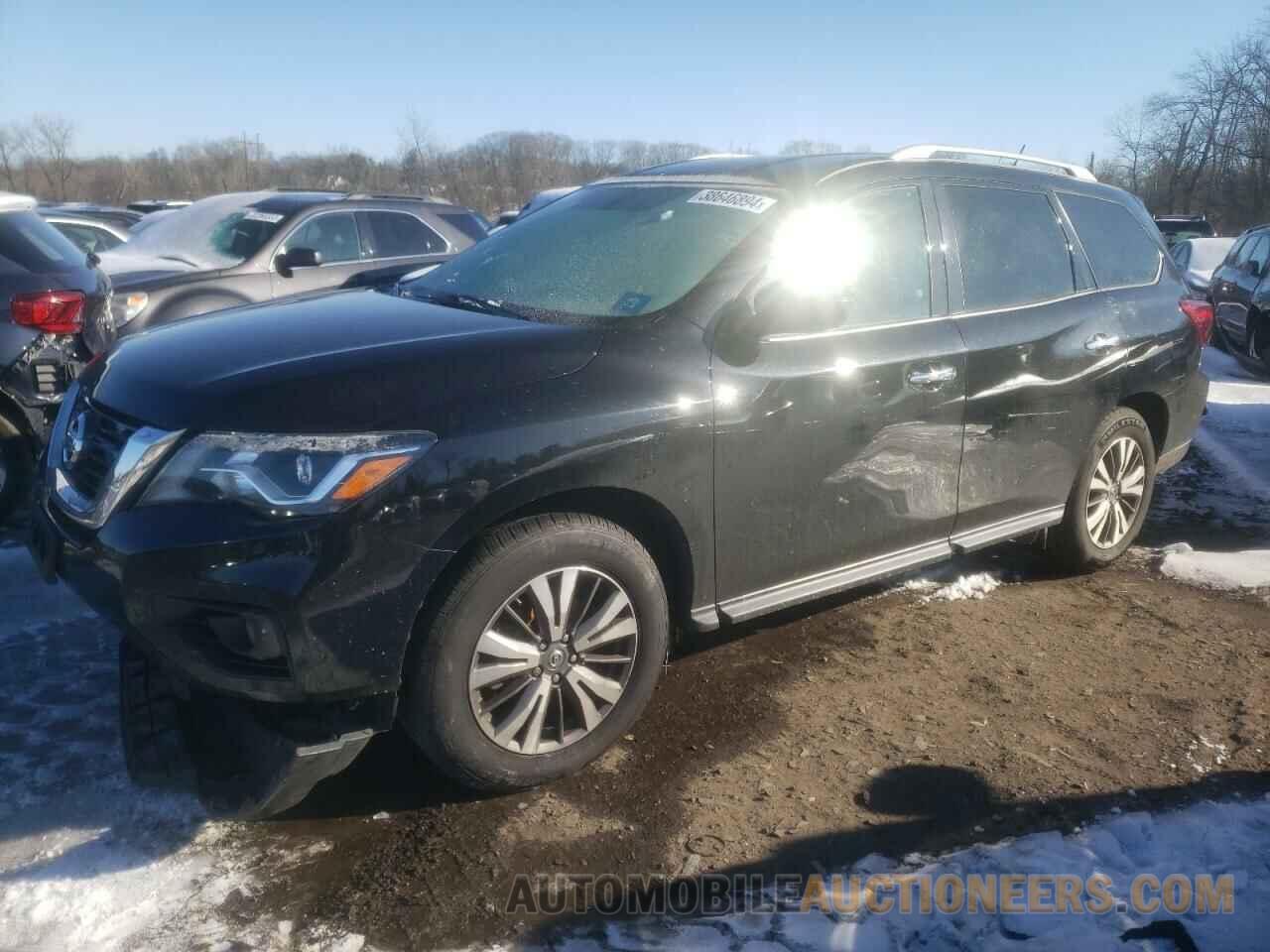 5N1DR2MM5JC663950 NISSAN PATHFINDER 2018