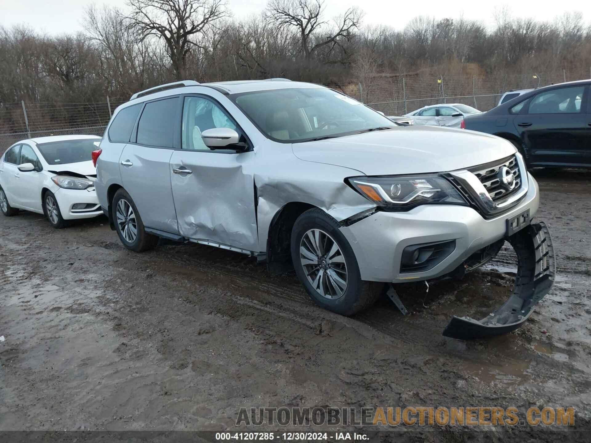 5N1DR2MM7HC612718 NISSAN PATHFINDER 2017