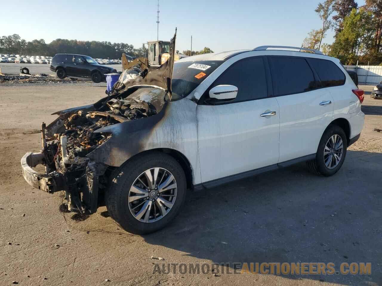 5N1DR2MM7HC617109 NISSAN PATHFINDER 2017