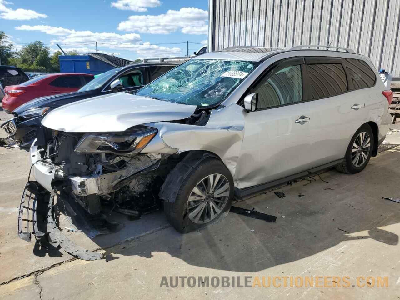 5N1DR2MM7HC900724 NISSAN PATHFINDER 2017