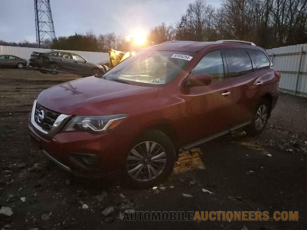 5N1DR2MM7JC621652 NISSAN PATHFINDER 2018