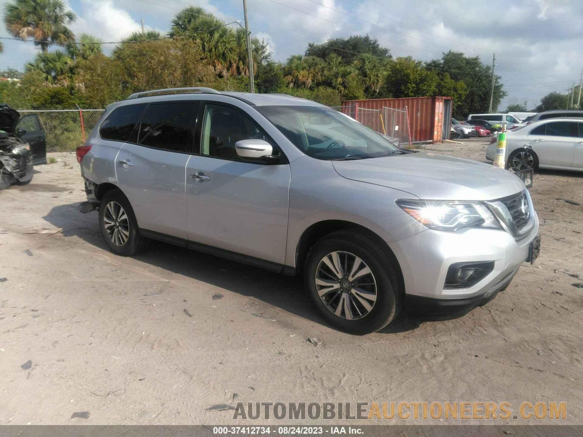 5N1DR2MM8JC625709 NISSAN PATHFINDER 2018