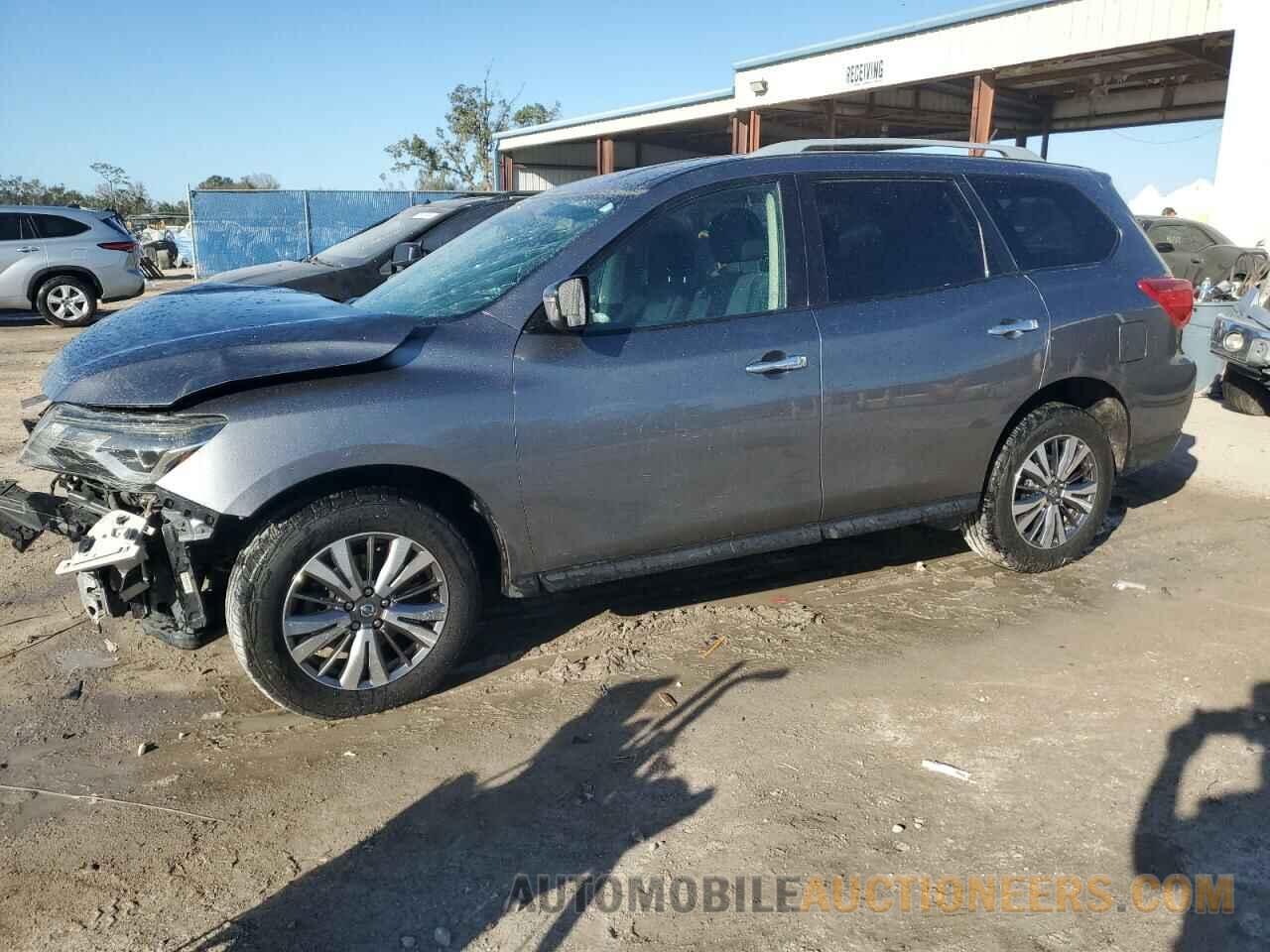 5N1DR2MM8JC633633 NISSAN PATHFINDER 2018