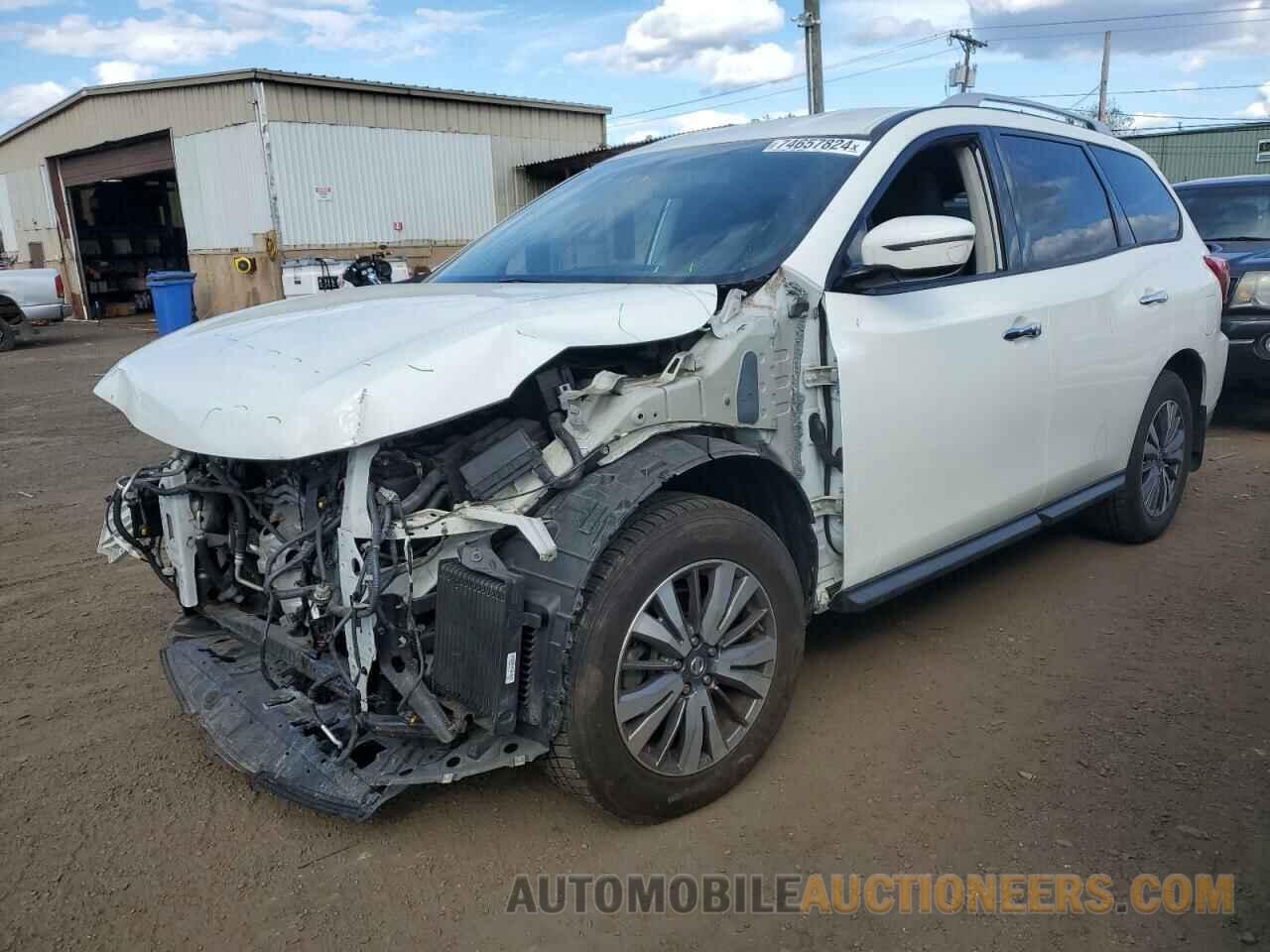 5N1DR2MM9HC695584 NISSAN PATHFINDER 2017