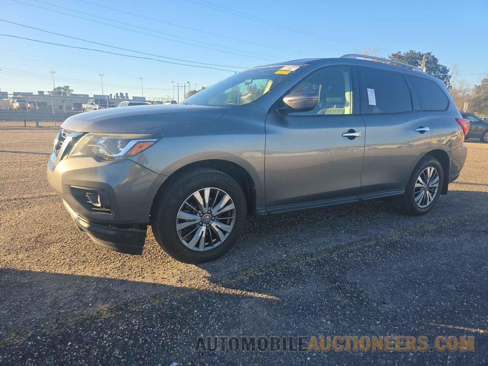 5N1DR2MM9JC626688 Nissan Pathfinder 2018